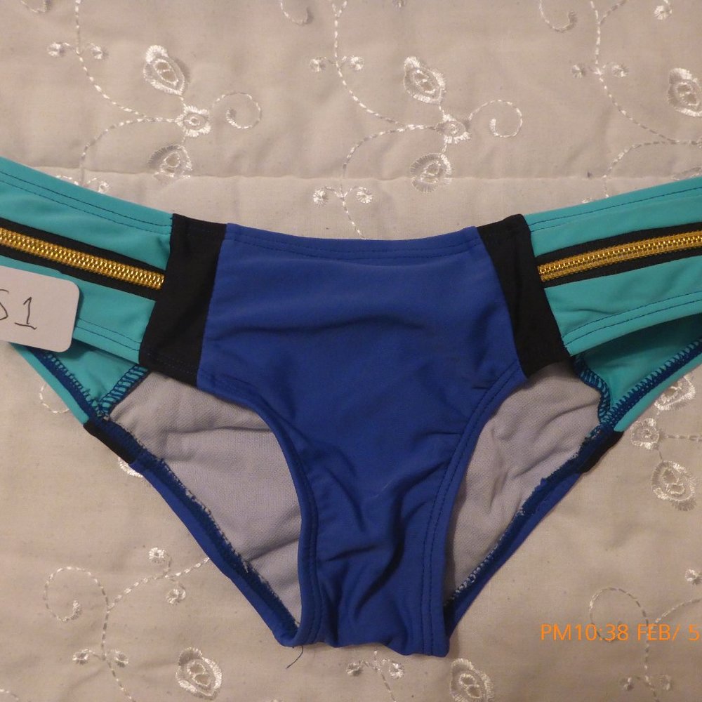 Womens/Juniors Bikini Bottom